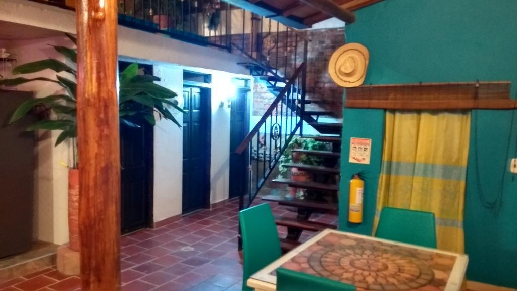Casa Rome Hostel سان جيل المظهر الخارجي الصورة