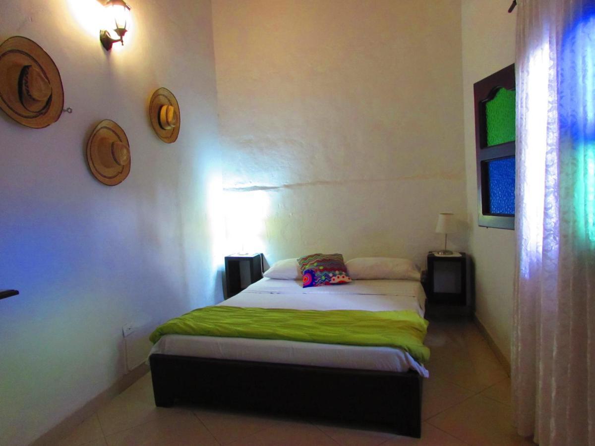 Casa Rome Hostel سان جيل المظهر الخارجي الصورة